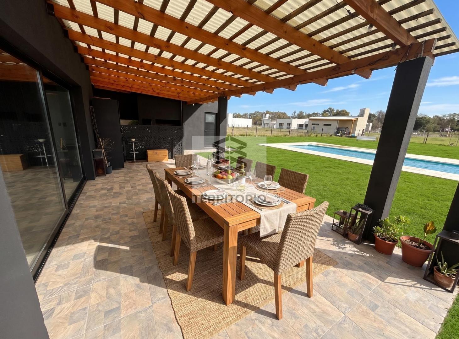 Foto de Casa nueva minimalista en venta 4 amb piscina en Uribelarrea, imagen 2