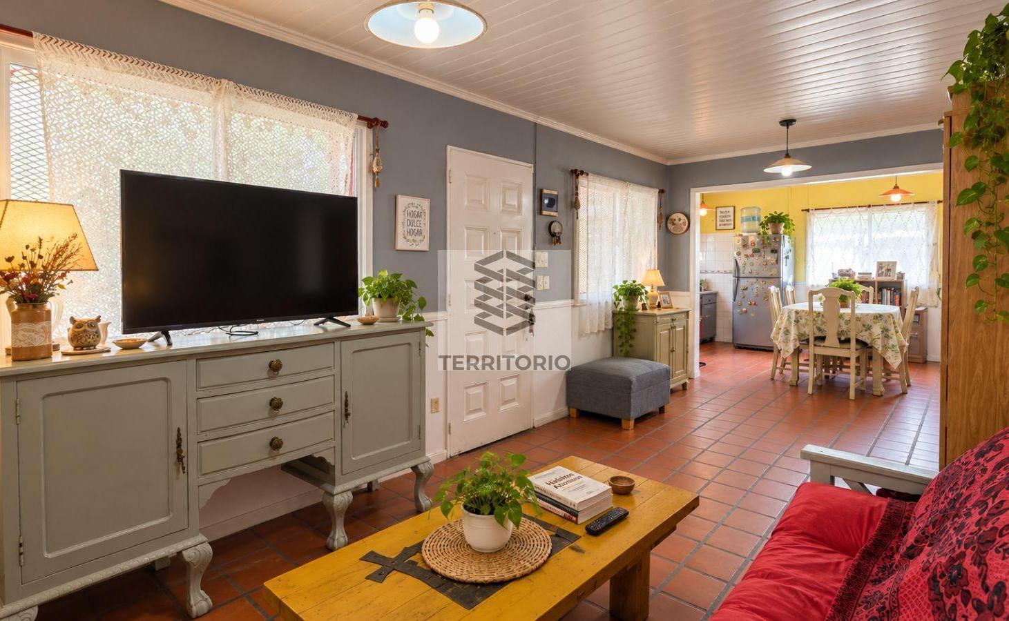 Foto de Casa en venta en Cañuelas Urbano con pileta, imagen 2