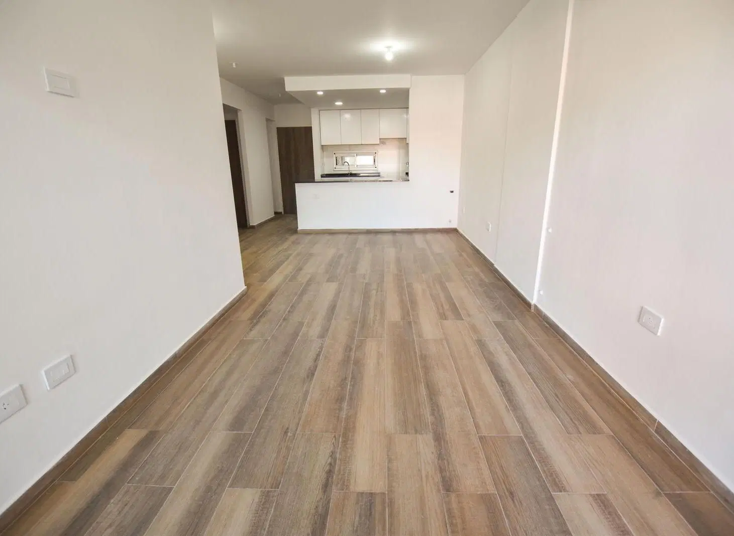 Departamento 2 Dormitorios con Balcón 5