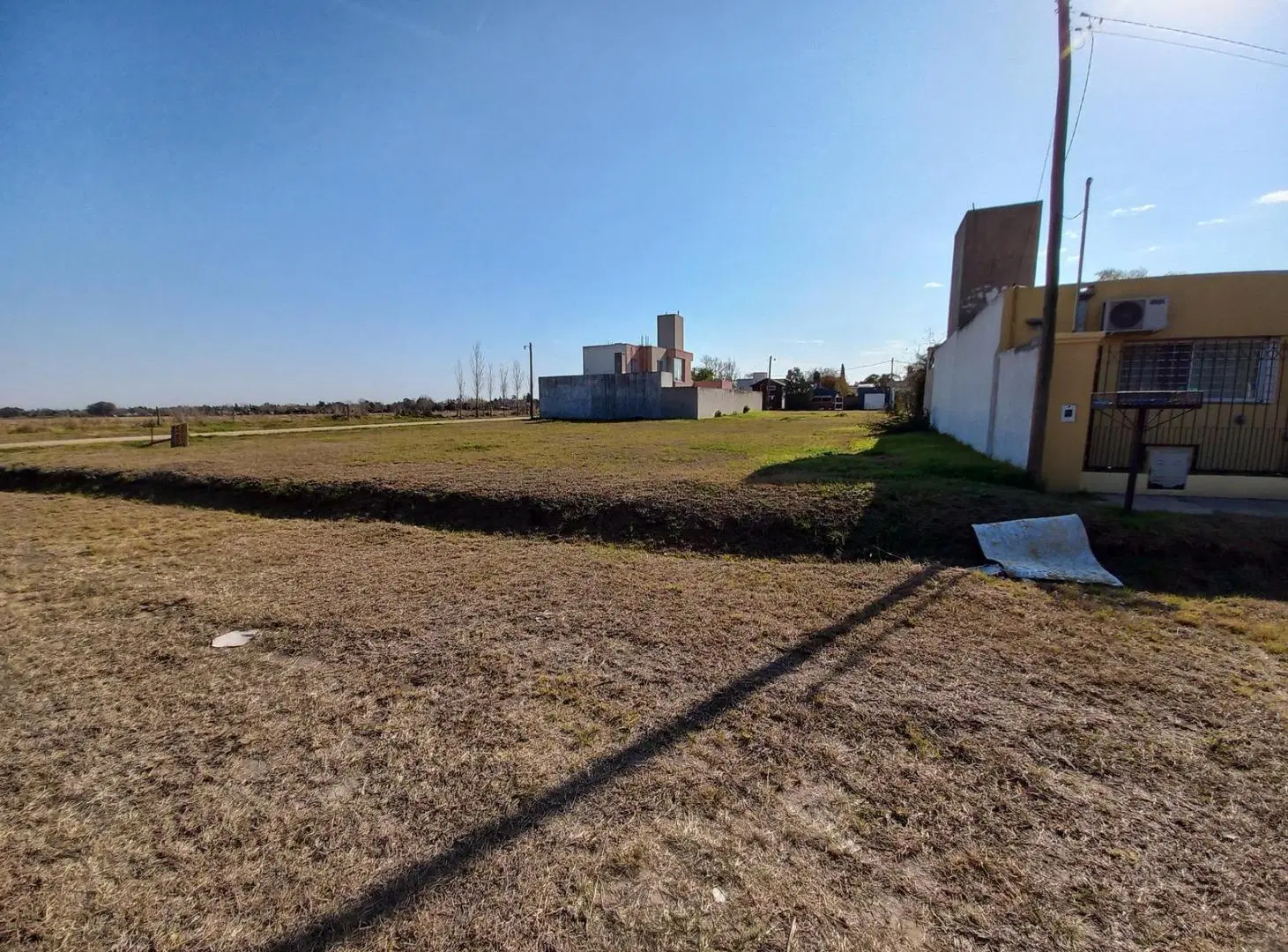 Terreno en venta cerca del río, Pueblo Esther. 3