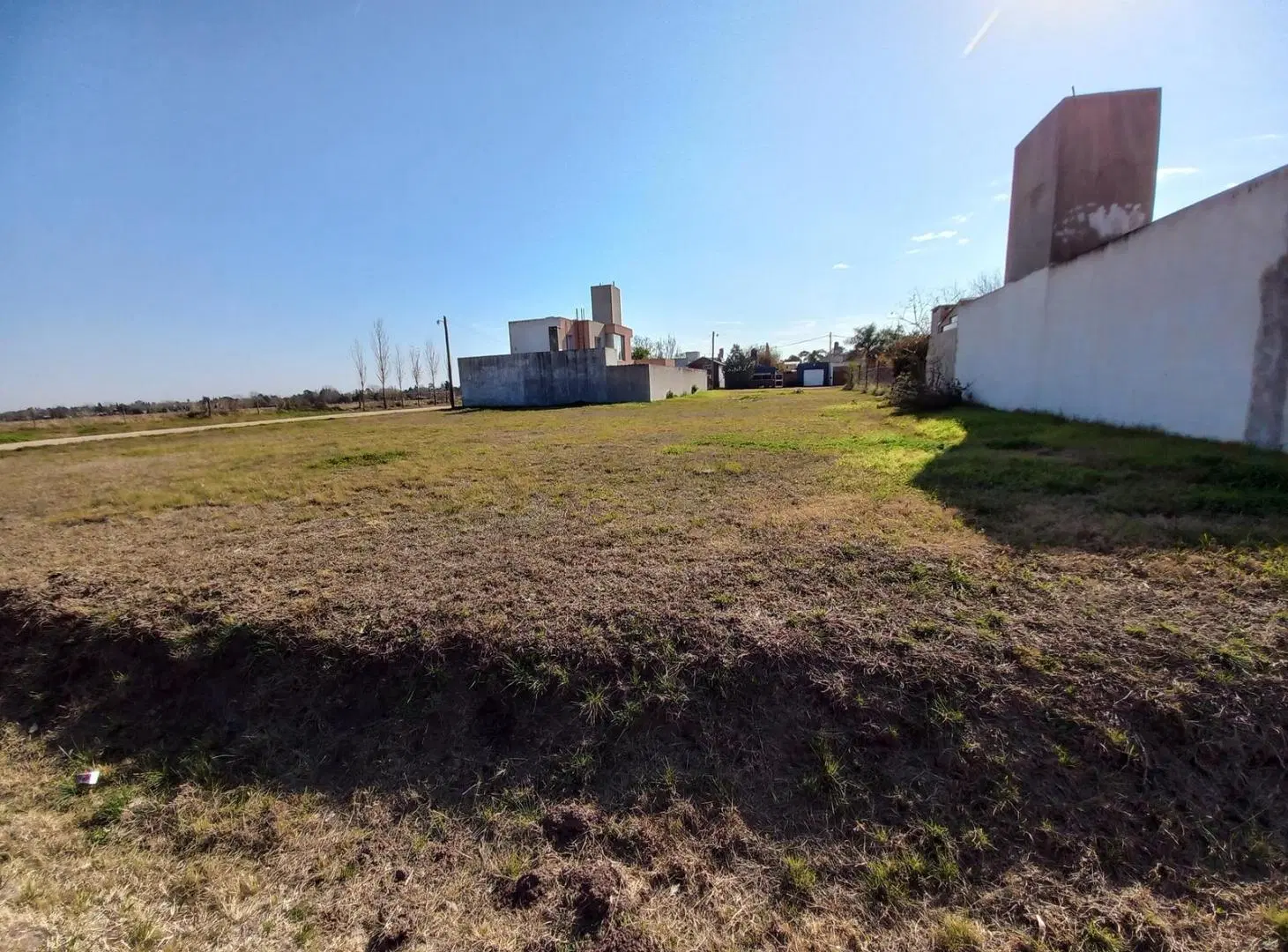 Terreno en venta cerca del río, Pueblo Esther. 2