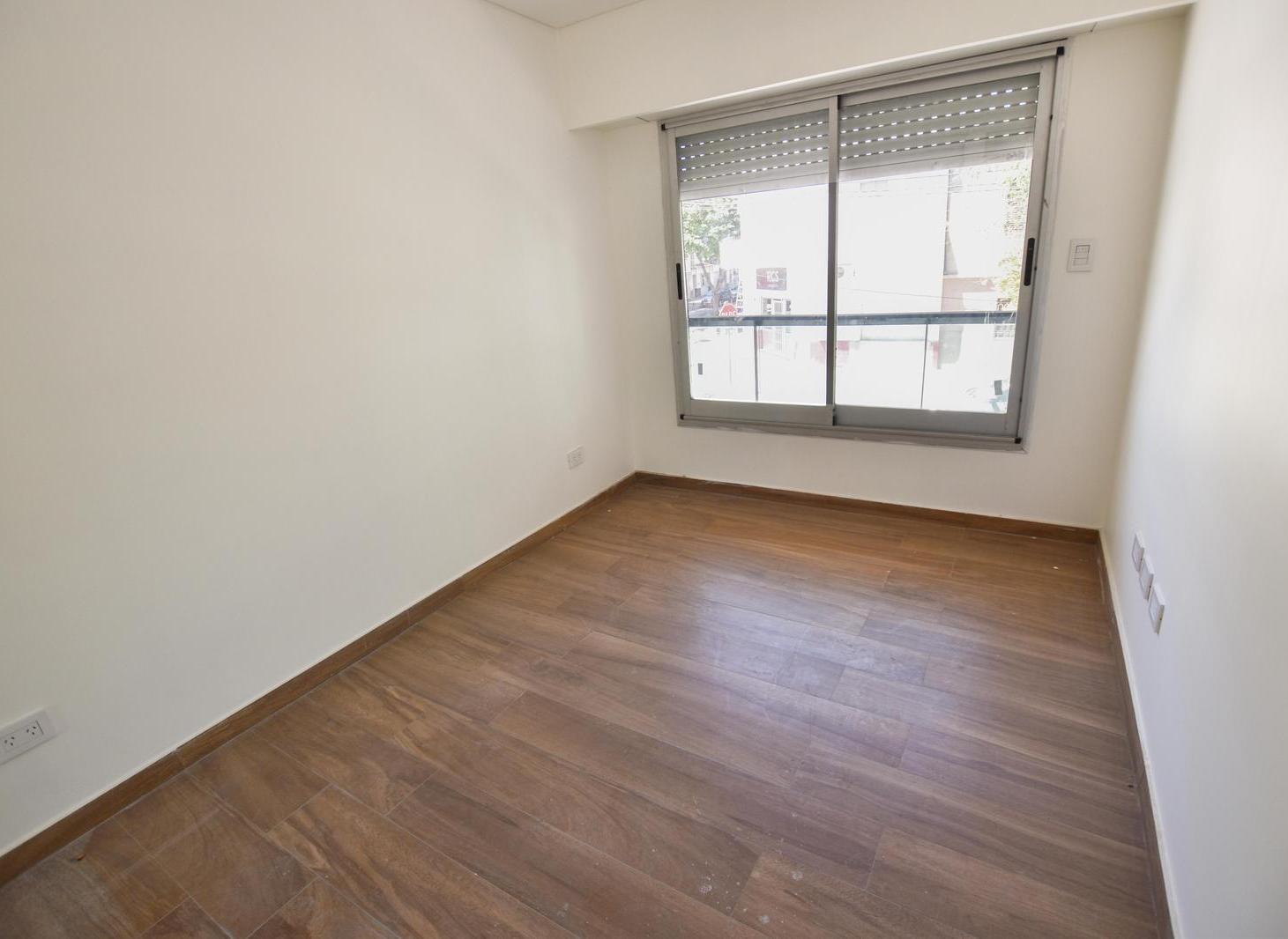 Foto de Departamento en Venta, dos dormitorios con patio exclusivo. Echesortu., imagen 3