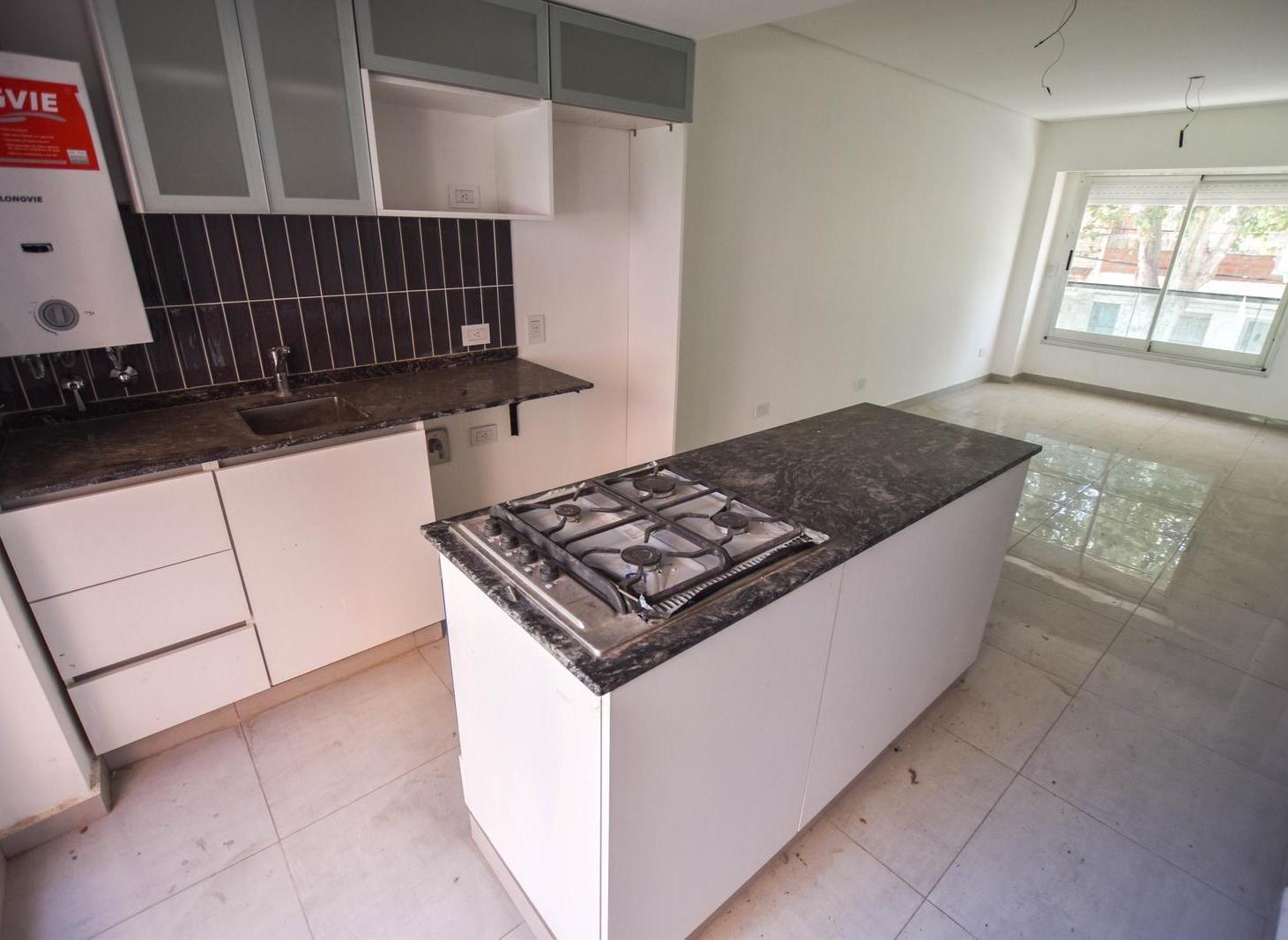 Foto de Departamento en venta, planta baja dos dormitorios con patio exclusivo., imagen 1