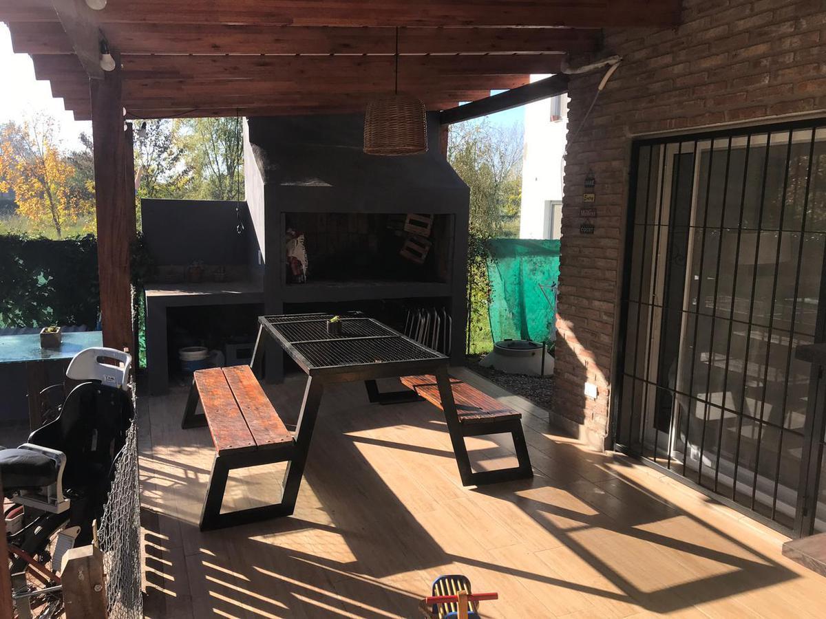 Foto de Casa en Venta en Fisherton, imagen 4