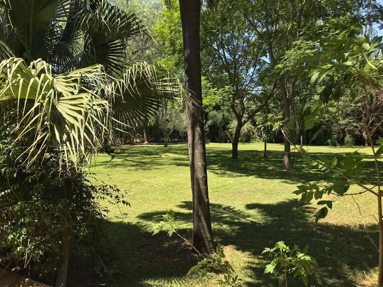 Foto de CASA DE 4 DORMITORIOS Y 4 BAÑOS EN VENTA en SERREZUELA y COLECTORA DE, imagen 4