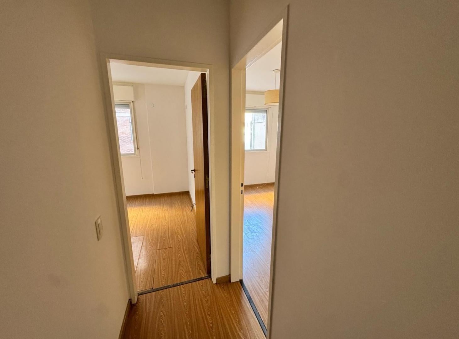 Foto de DEPARTAMENTO 2 DORMITORIO ALEM 1333, imagen 2