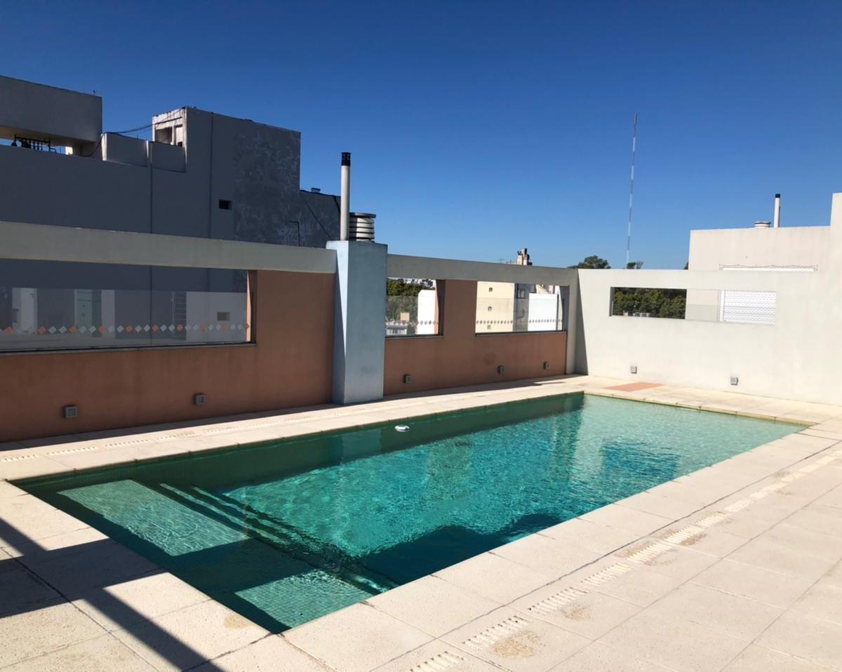 Foto de Excelente depto. 4amb con BALCON TERRAZA- PARRILLA- COCHERA- BAULERA, imagen 4