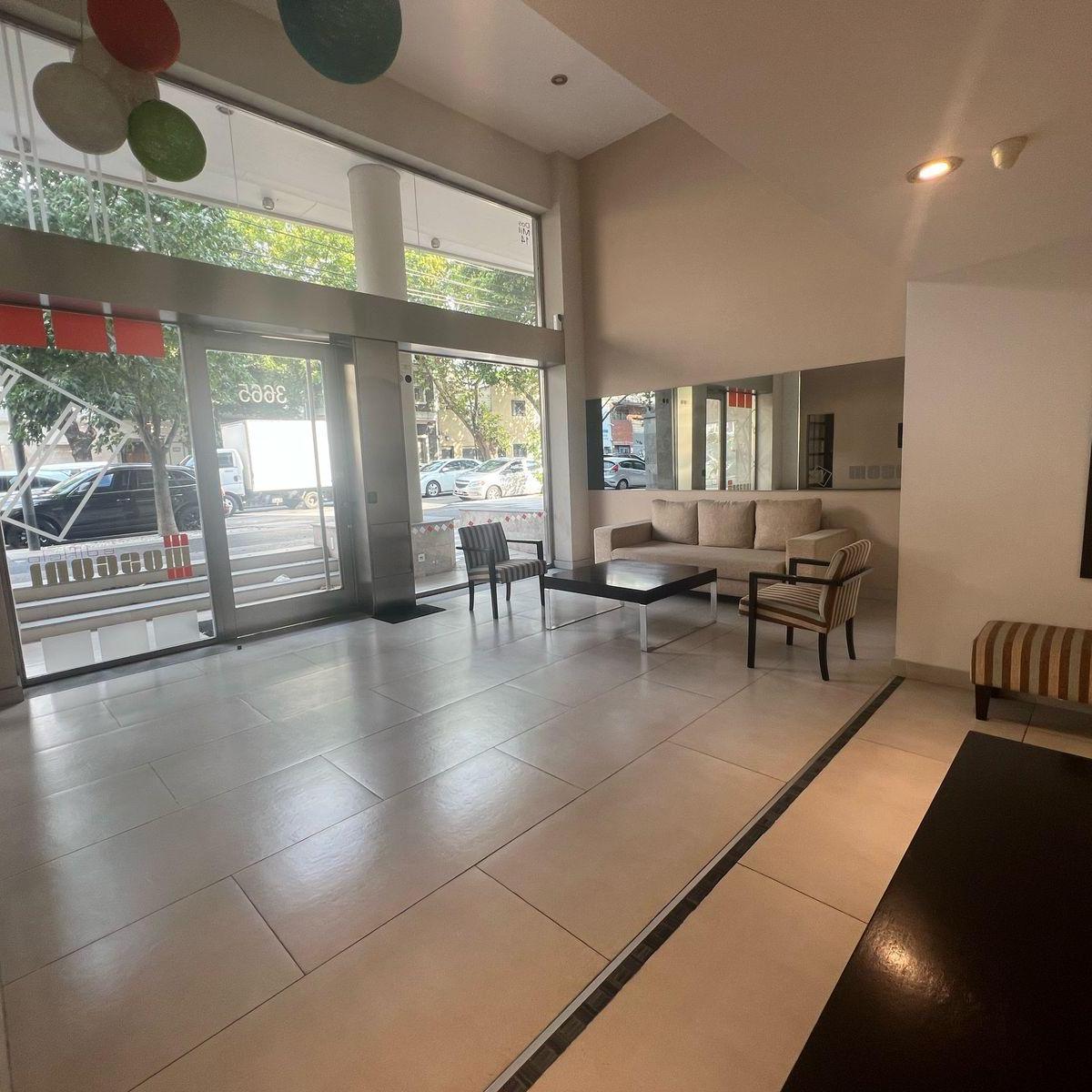 Foto de Excelente depto. 4amb con BALCON TERRAZA- PARRILLA- COCHERA- BAULERA, imagen 2