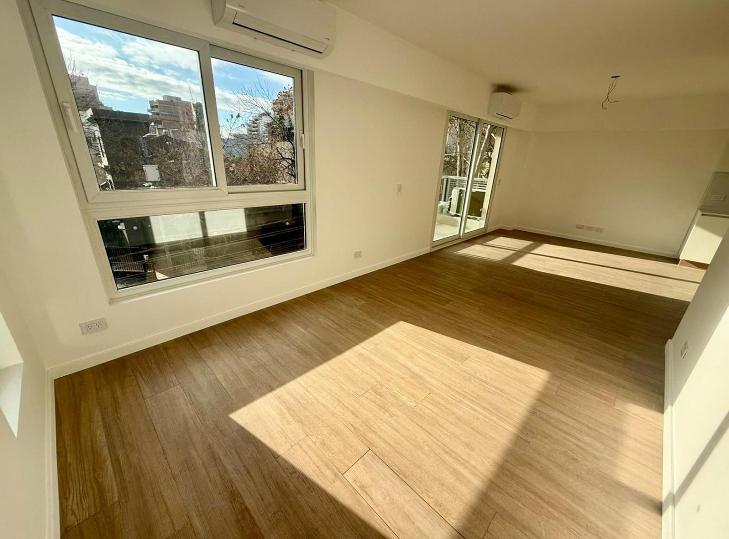 Foto de Amplio Departamento 2amb con balcón a ESTRENAR en Villa del Parque, imagen 4