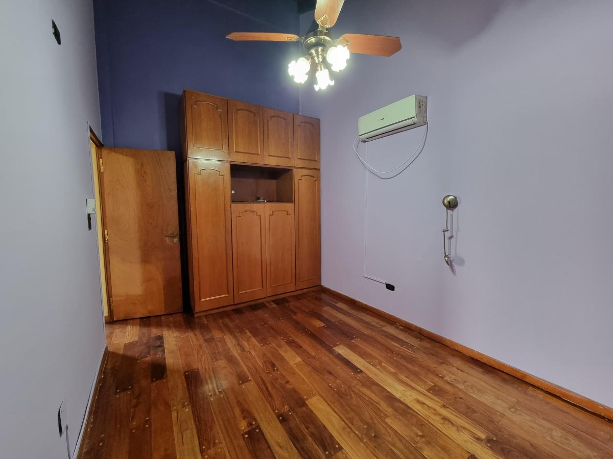 Foto de Casa en venta de 3 dormitorios c/ cochera en Barrio Parque, imagen 5
