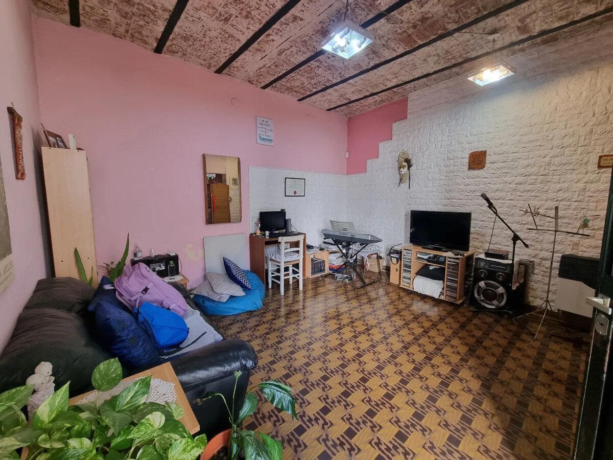 Foto de Casa Interna 1 Dormitorio En Venta Cochabamba 3900, imagen 2