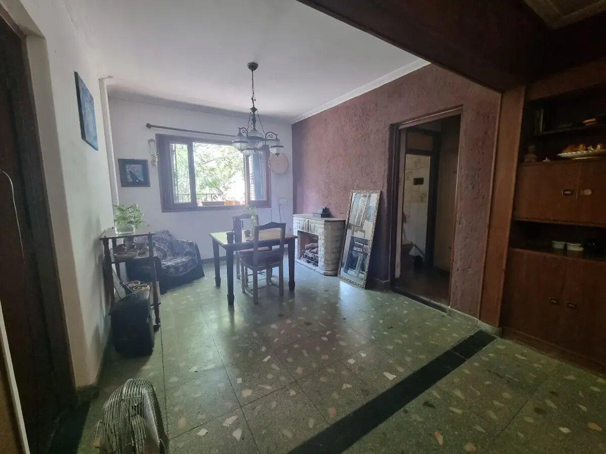 Foto de Planta Alta En Venta De 2 Dormitorios Zeballos 3900, imagen 2