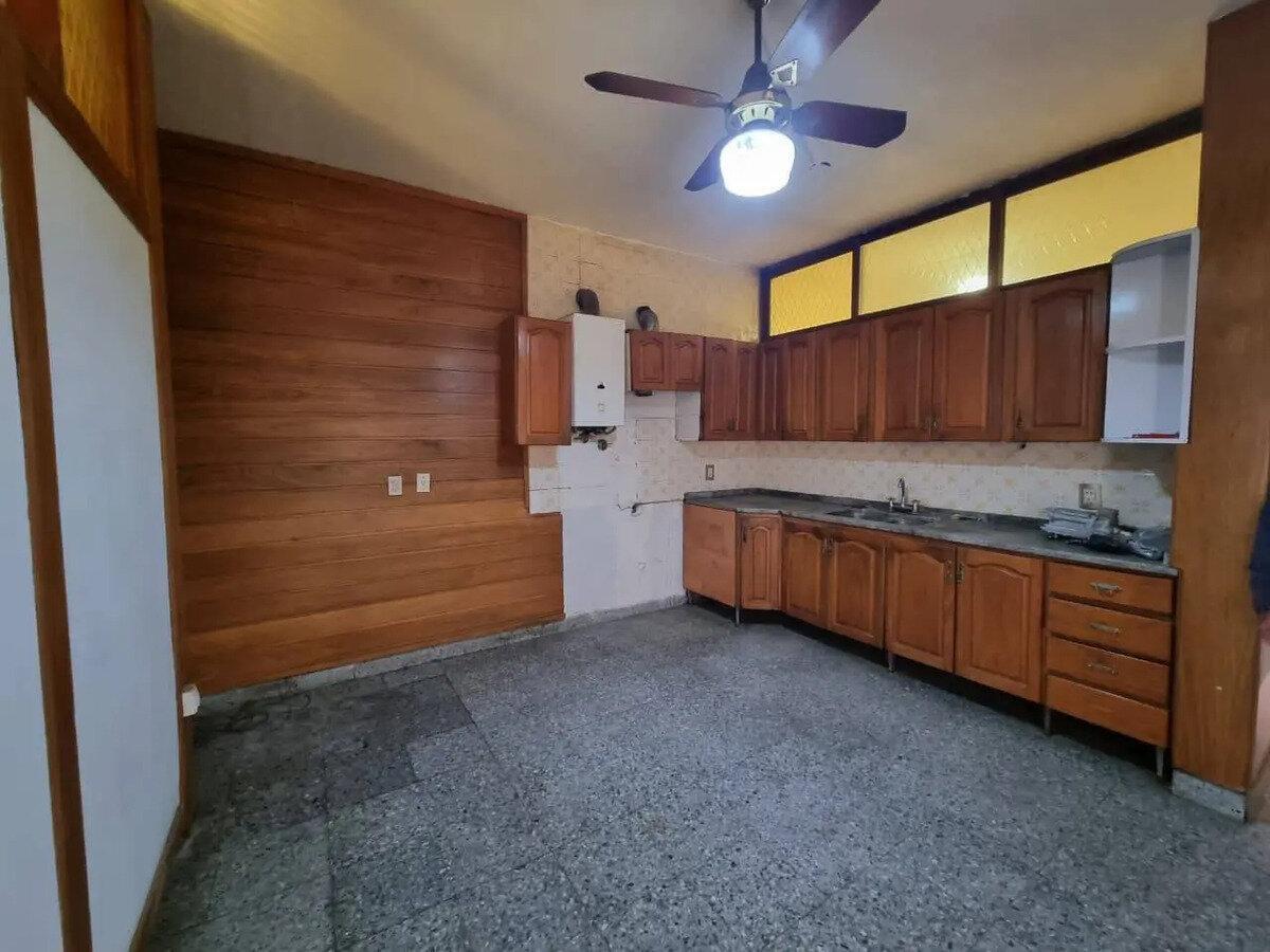 Foto de Casa 3 Dormitorios Con Galpón 120m2 En Venta Rio De Janeiro 2200, imagen 3