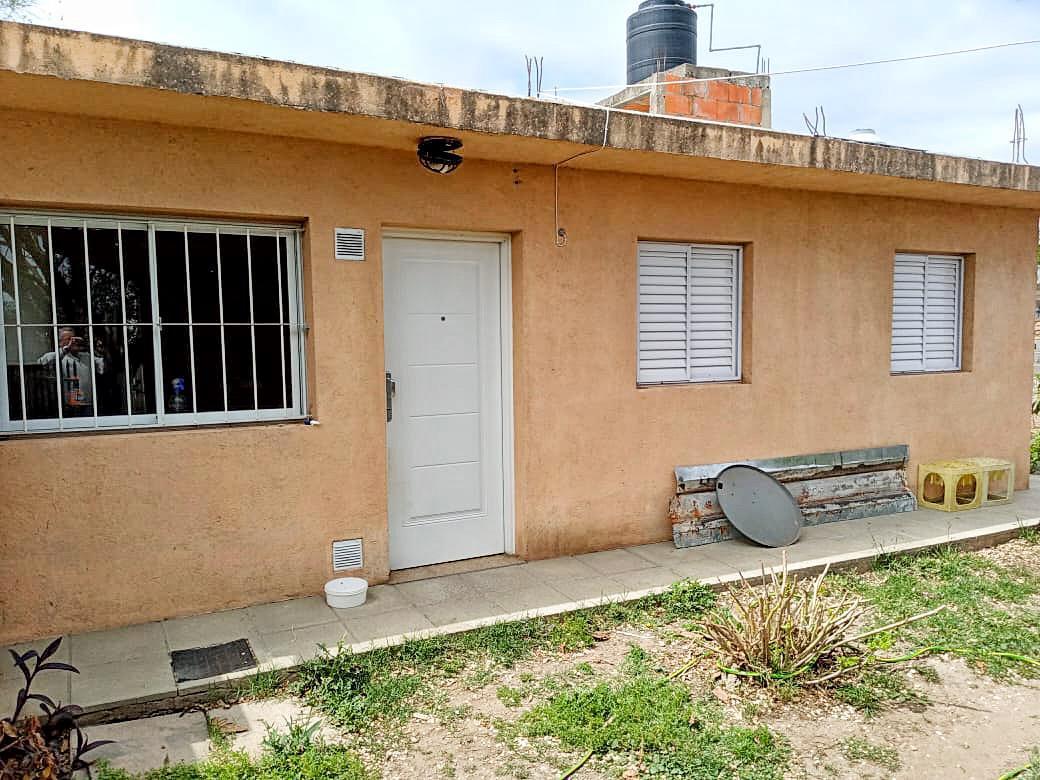 10084- CASA EN VENTA EN CARLOS PAZ MIGUEL MUÑOZ 7 DORMITORIOS