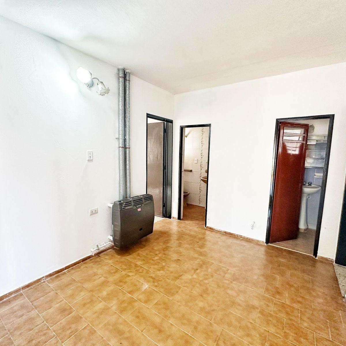 10133 - Casa en Venta Oportunidad Carlos Paz 1