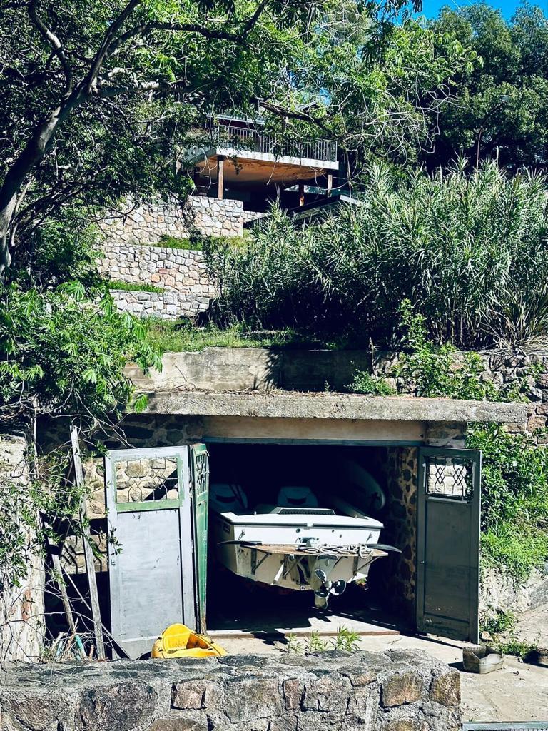 10169 - Casa en Venta con Vista Al Lago Carlos Paz 5