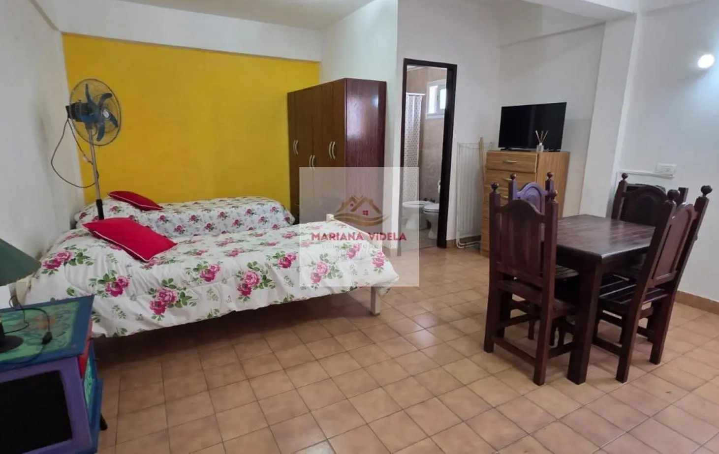 Departamento monoambiente en alquiler anual, Pinamar Centro. 5