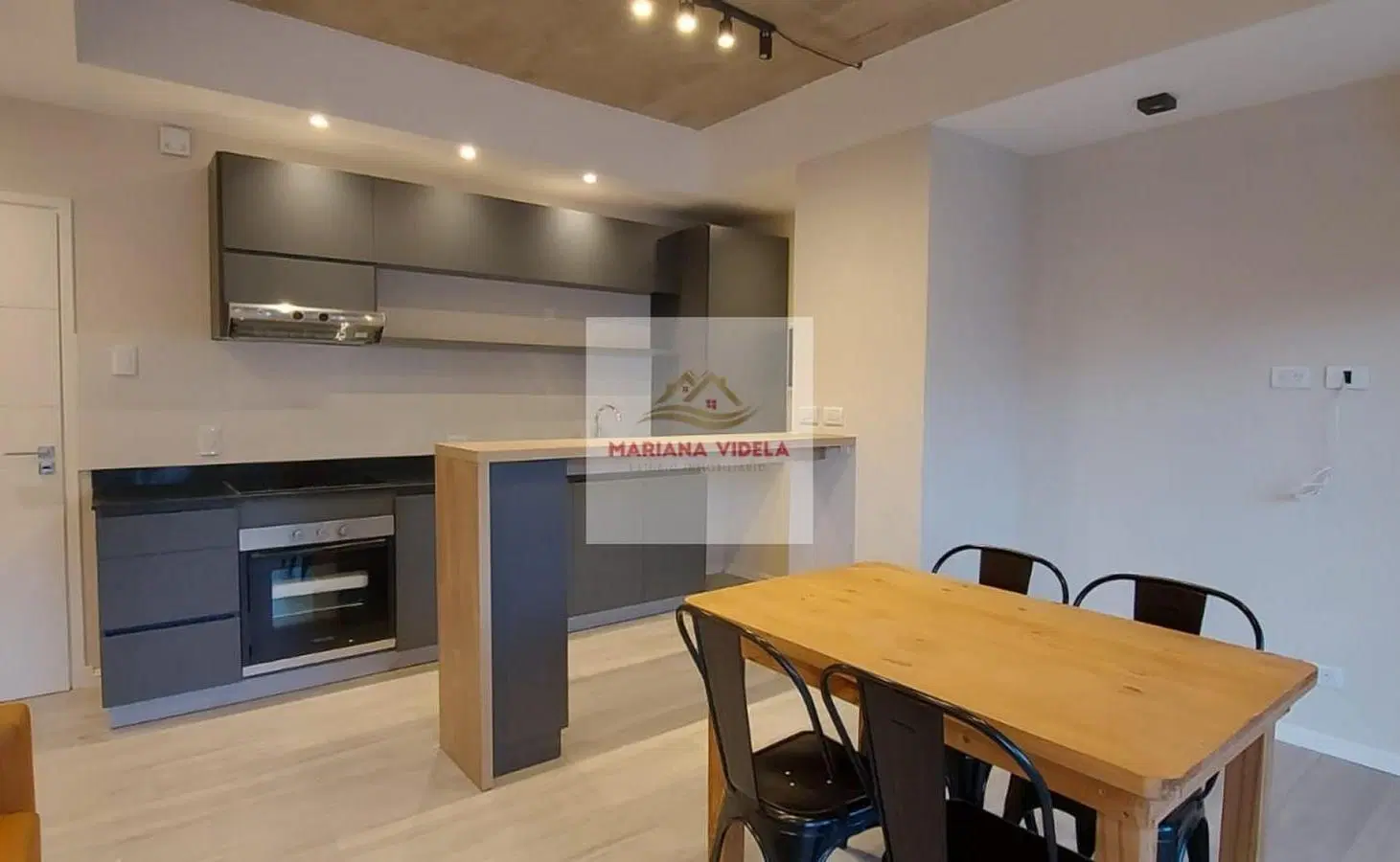 Departamento 2 ambientes con cochera. En venta! Pinamar Centro. 5