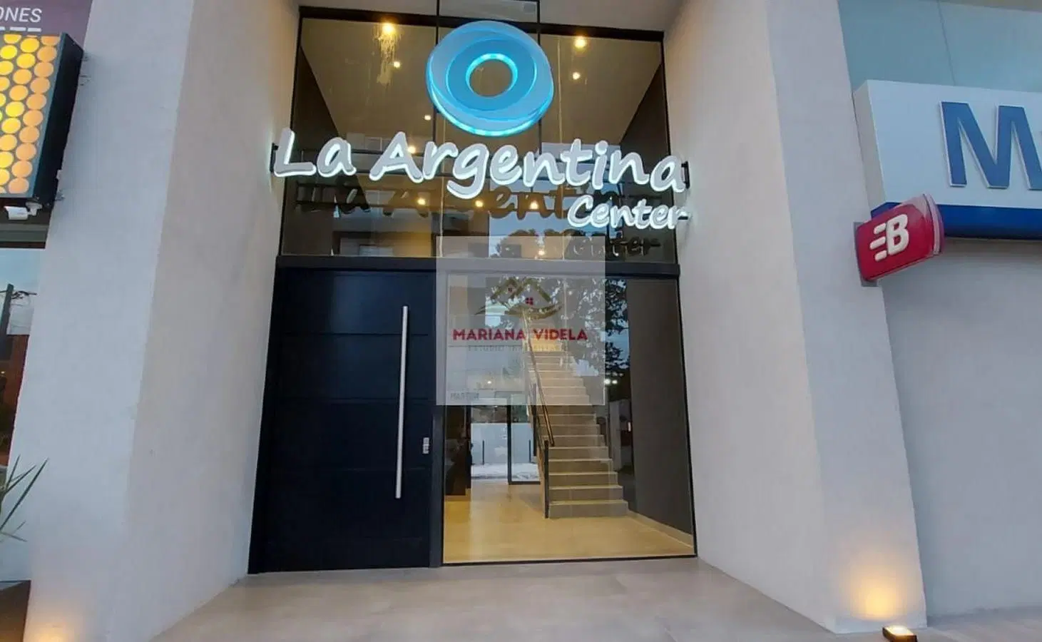 Departamento 2 ambientes con cochera. En venta! Pinamar Centro. 2