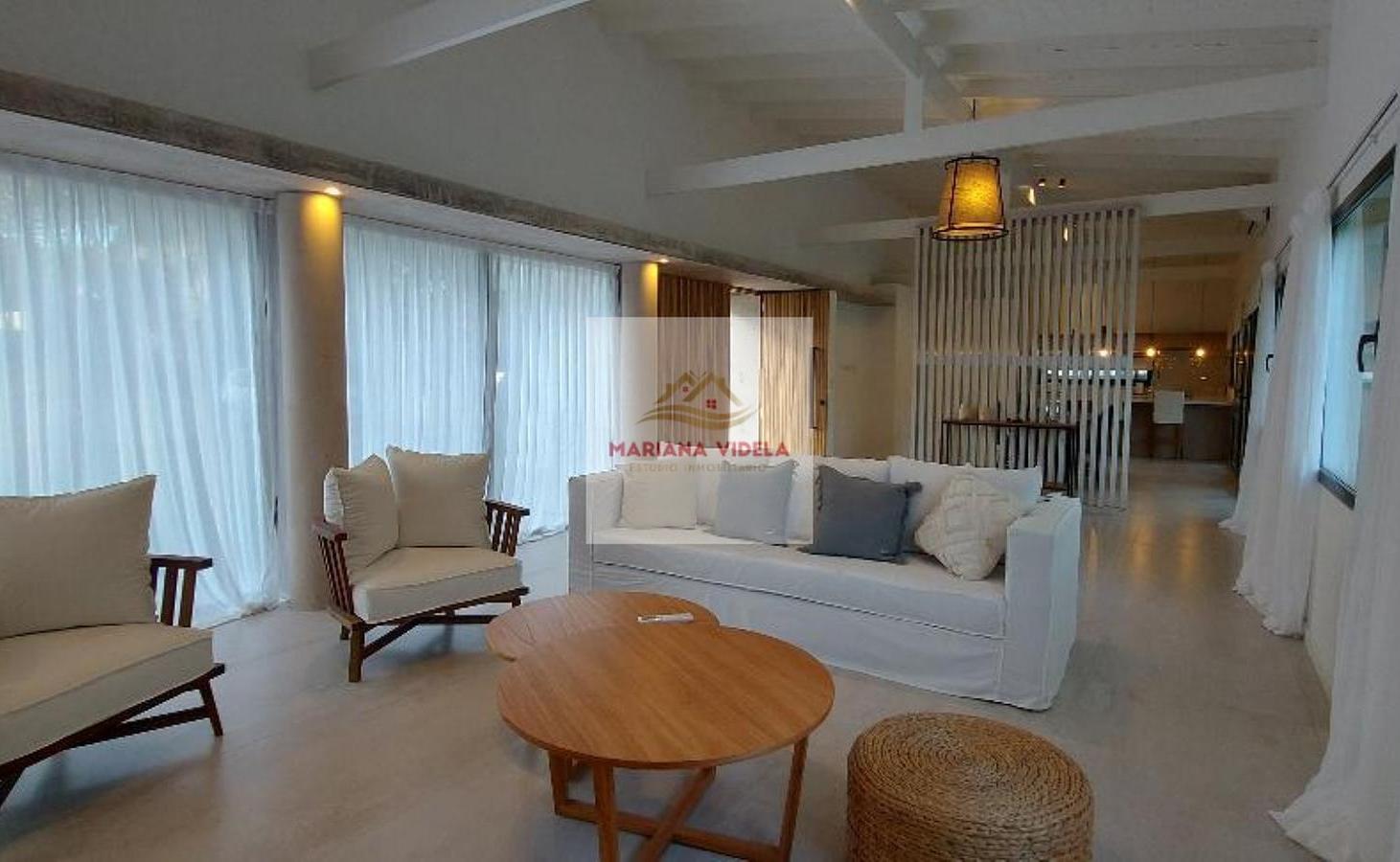Foto de Casa en venta en Pinamar . Barrio Pioneros. Equipada y amoblada, imagen 3