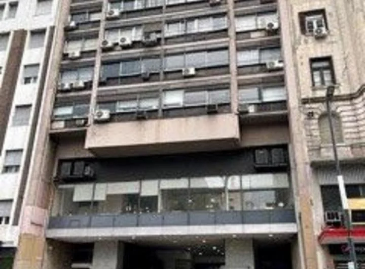 DUEÑO DIRECTO. EXCELENTE 2 AMB. A/P. AV. CTES. 2/CUADRAS DEL OBELISCO. 2