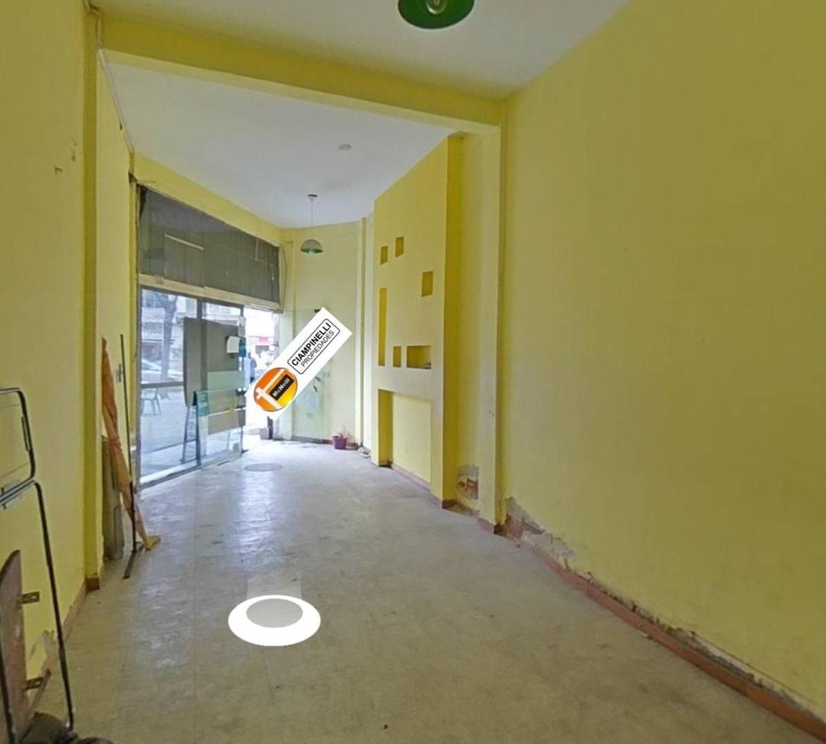 Local 4 Amb 75 m² (Posible Vivienda) C/ Depósito y Patio 2