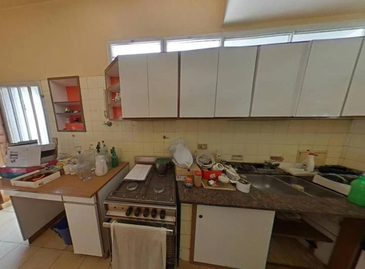 Casa en 2 plantas, Villa Lynch.201 m2, 5