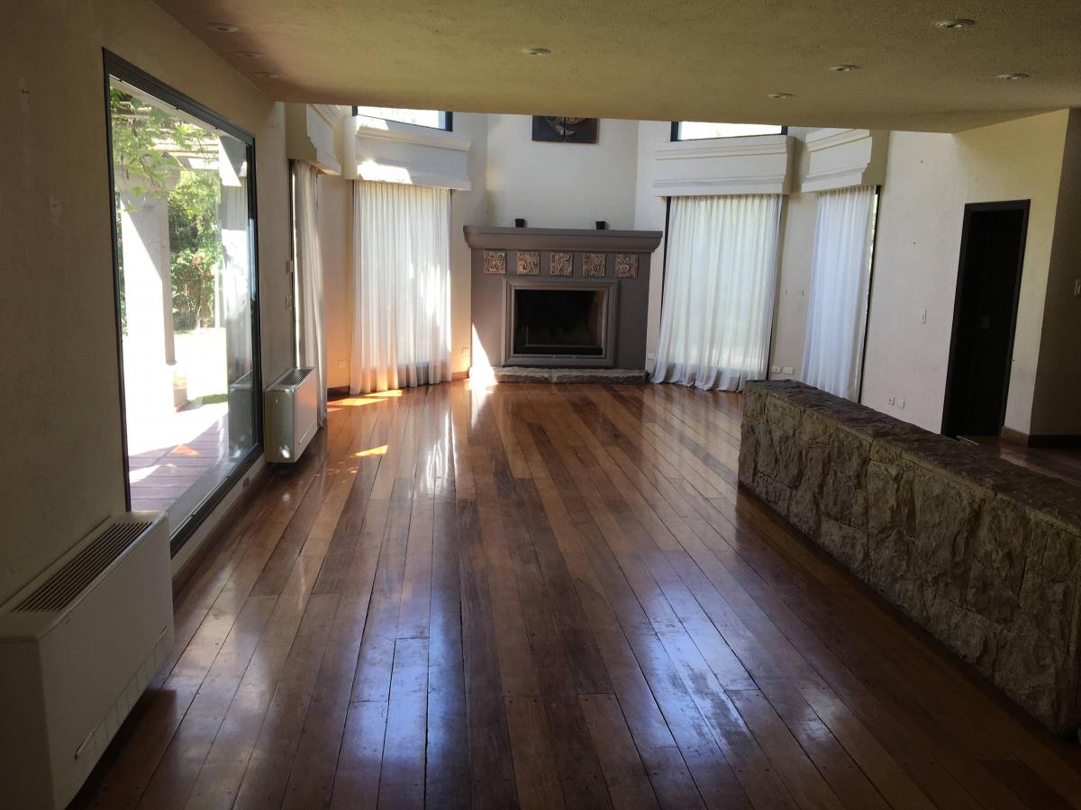 Casa en Venta Barrio Dalvian 2