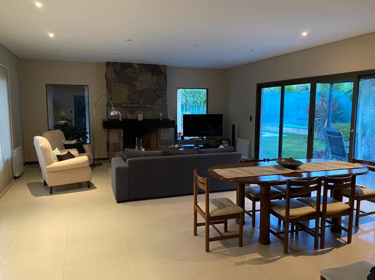 Casa en Venta Barrio Palmares 2