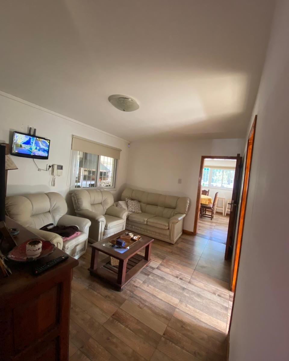 Casa en Chacras de Coria, Una Planta, 3 Dorm., 3 Baños, Cochera, Piscina 4