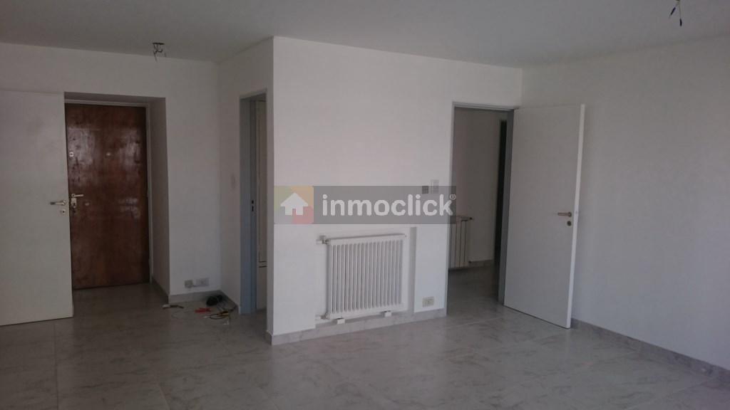 Departamento 9 de Julio y Peatonal, Reciclado, 3 Dorm., 3 Baños, Cochera 1