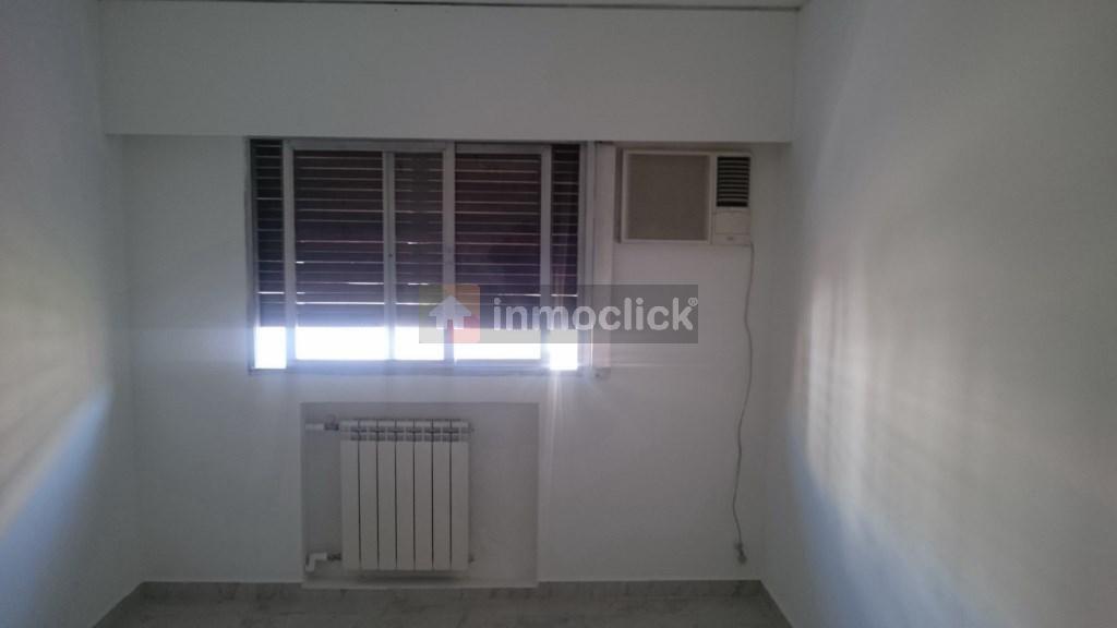Departamento 9 de Julio y Peatonal, Reciclado, 3 Dorm., 3 Baños, Cochera 5