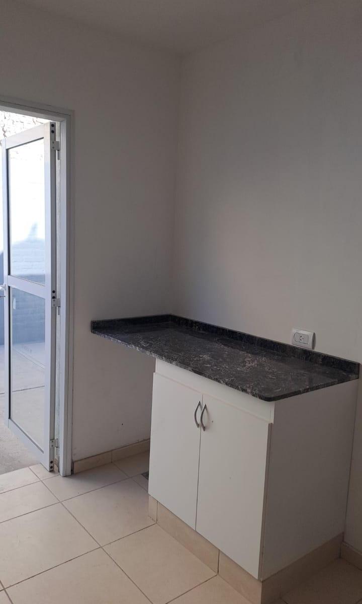 Departamento Estrenar, Complejo Cerrado, Una Planta, 2 Dorm, 1 Baño, Patio, Coch 4