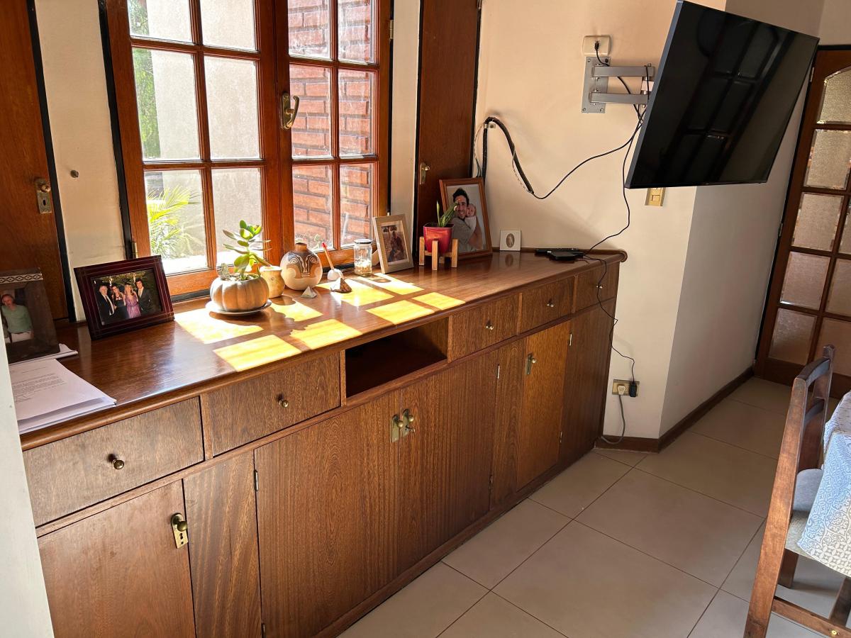 Casa Barrio Dalvian, 600/300, 4 Dorm, 4 Baños, Jardín, Piscina 2