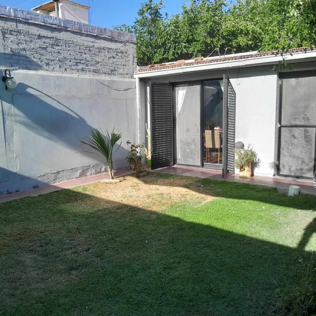 Casa Carrodilla, Una Planta, 3 Dorm, 2 Baños, Cochera Doble, Jardín, Crédito 3