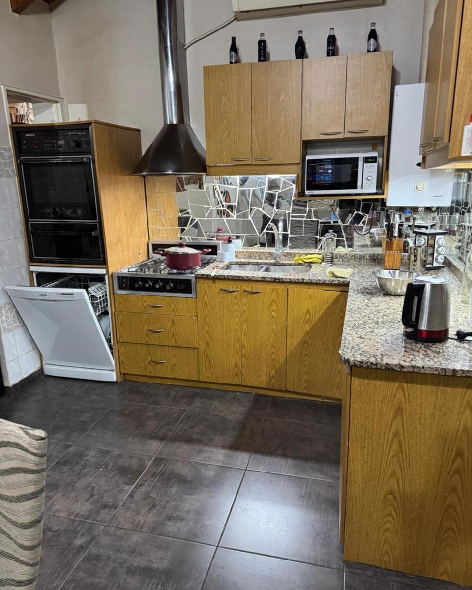 Casa Parque Norte, 4 Dorm, 3 Baños, Cochera, Piscina, Apto Crédito 2