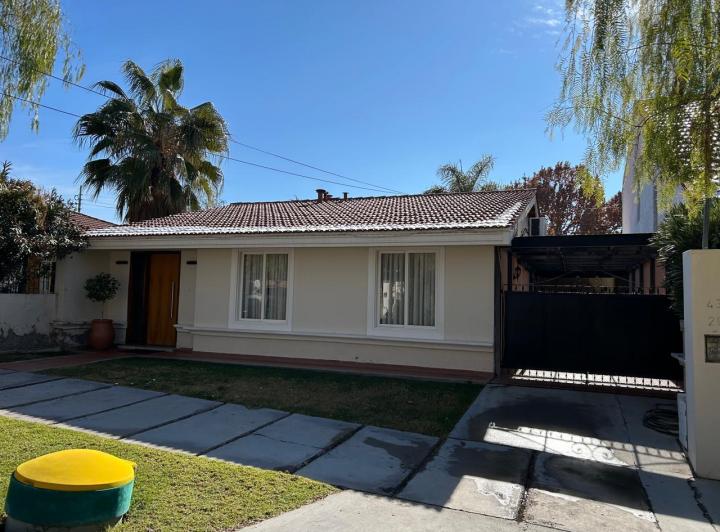 Casa Dalvian, Una Planta, 4 Dorm, 4 Baños, Tricochera, Piscina, Crédito 1