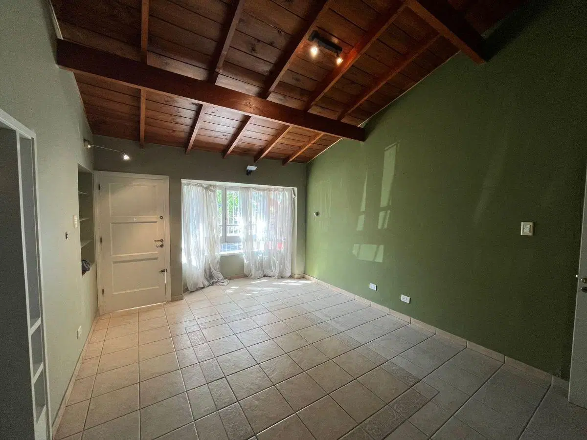 Casa Venta Reciclada 4 Dorm 2 Cocheras Barrio San Ignacio 2