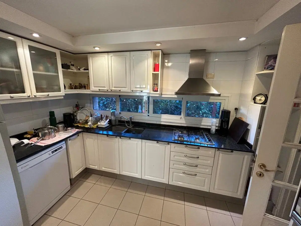 Casa B° Dalvian, 5 Dorm, 5 Baños, Jardín, Quincho, Piscina, Cochera, Crédito 2