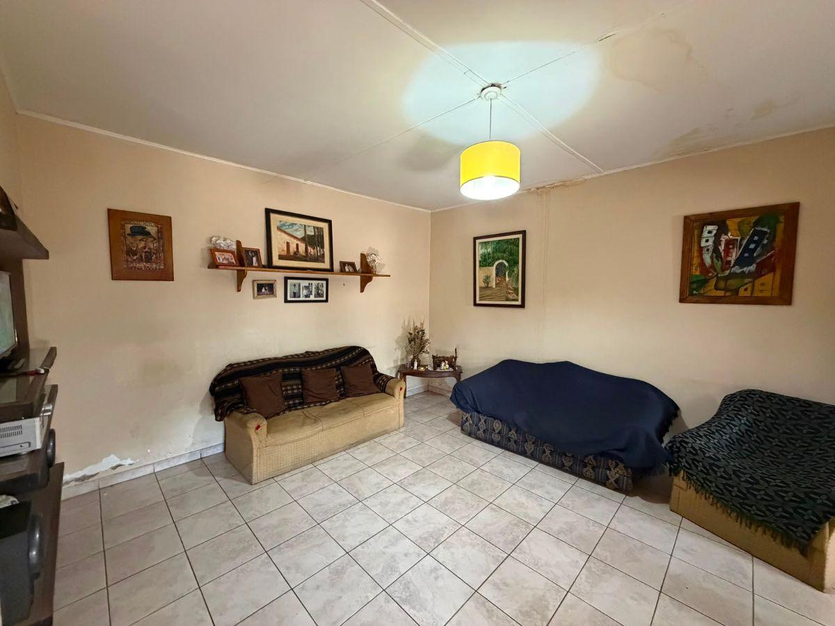 Foto de Casa en Venta 3 Dorm sobre Terreno de 322 m² – Ideal Vivienda o, imagen 5
