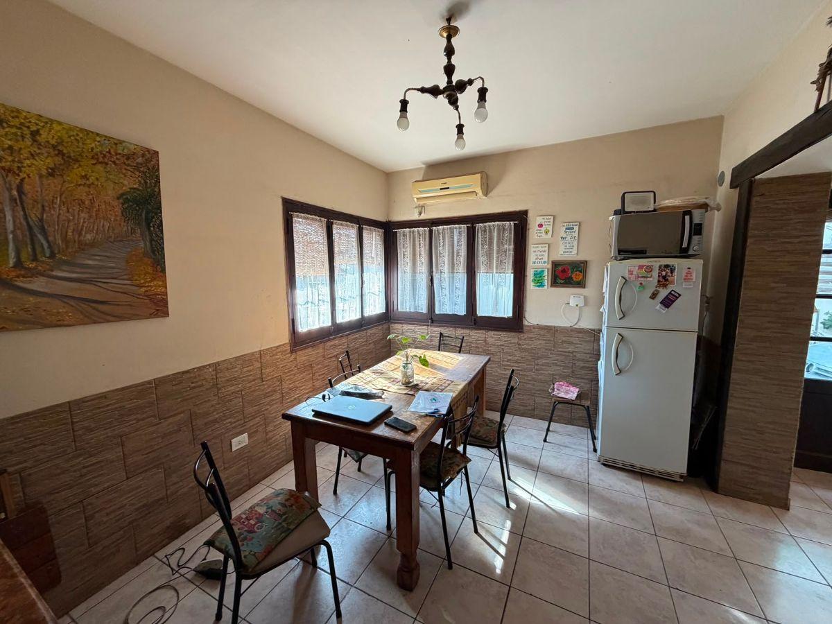 Foto de Casa en Venta 3 Dorm sobre Terreno de 322 m² – Ideal Vivienda o, imagen 3