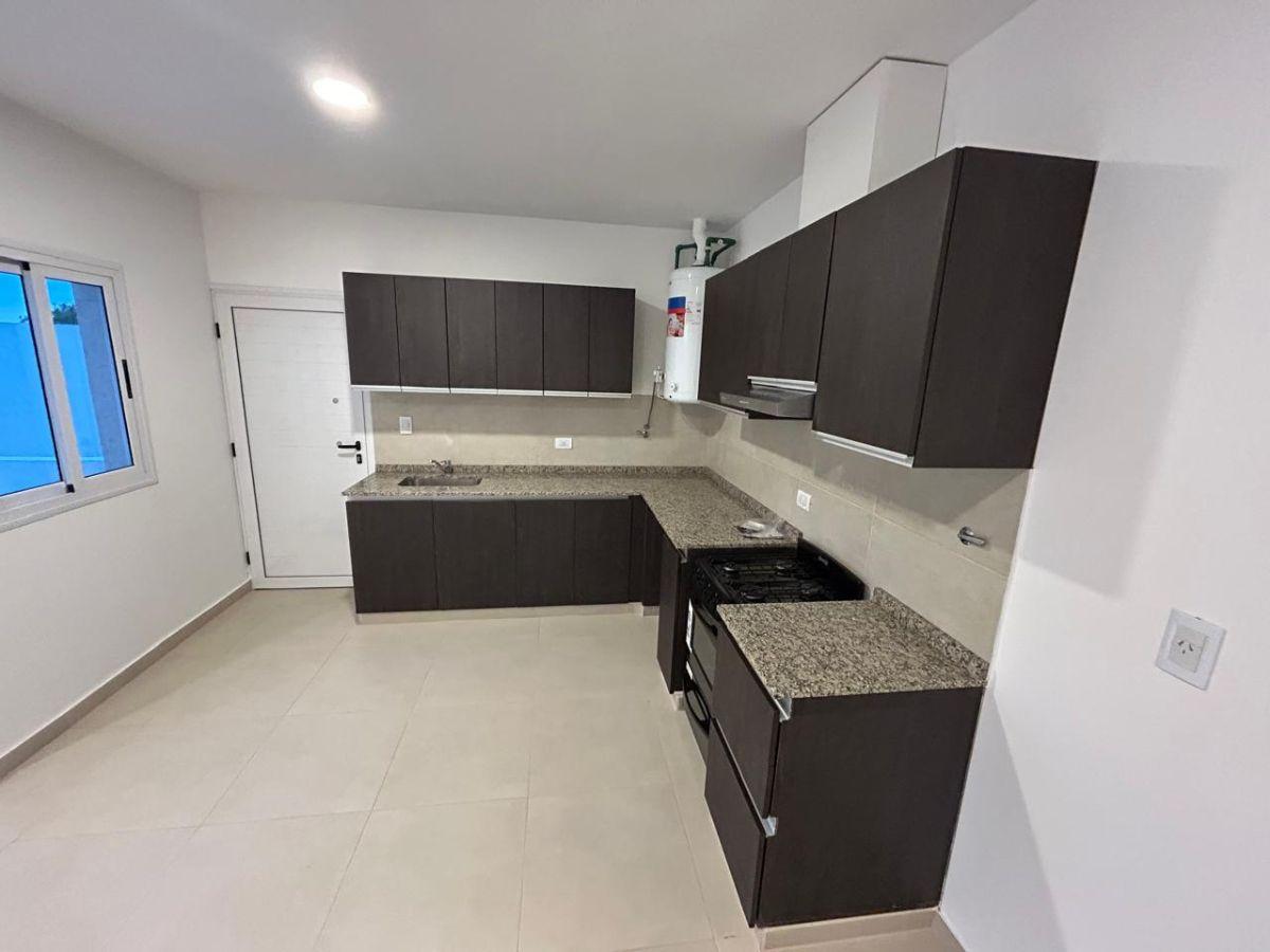 Foto de Departamento en Alquiler, Estrenar, Frente Dalvian, 1 Dorm, Baño, imagen 1