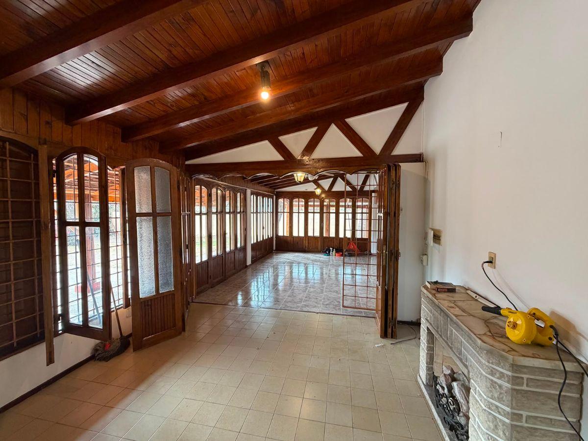 Foto de CASA EN ALQUILER – CHACRAS DE CORIA - CALLEJÓN CERRADO - VIAMONTE Y, imagen 5