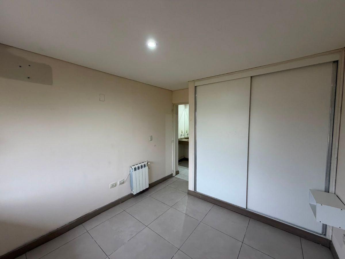 Foto de Departamento en Venta/Alquiler 1 Dormitorio con Cochera – Apto Crédito, imagen 5