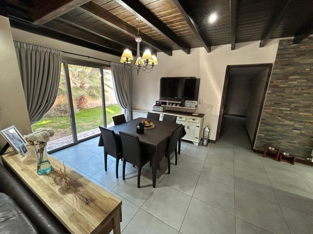 Foto de Casa Vistapueblo, 3 Dorm, 2 Baños, Cochera Doble, Calef, Jardín, Apto, imagen 5