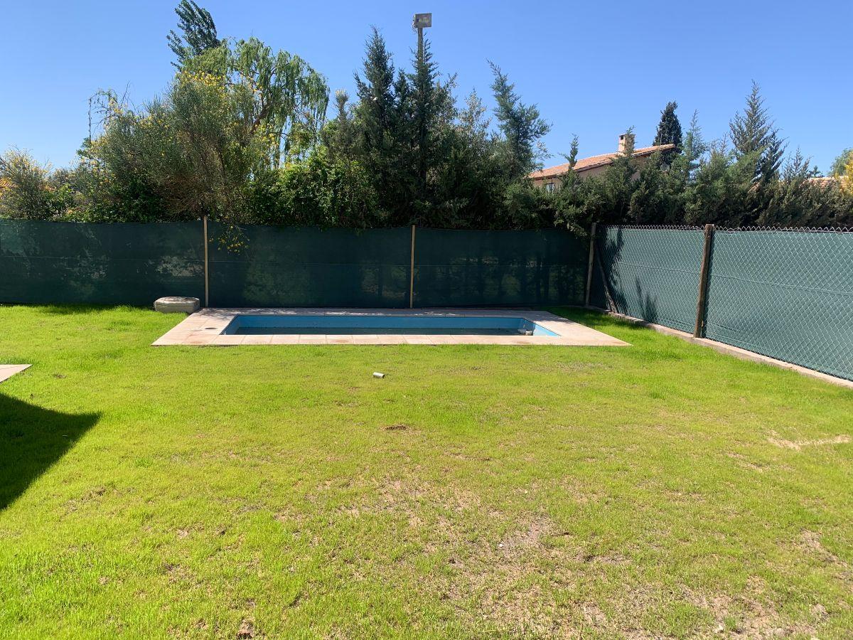 Alquiler, Casa Gran Boedo, Una Planta, 2 Dorm, 2 Baños, Cochera Doble, Piscina