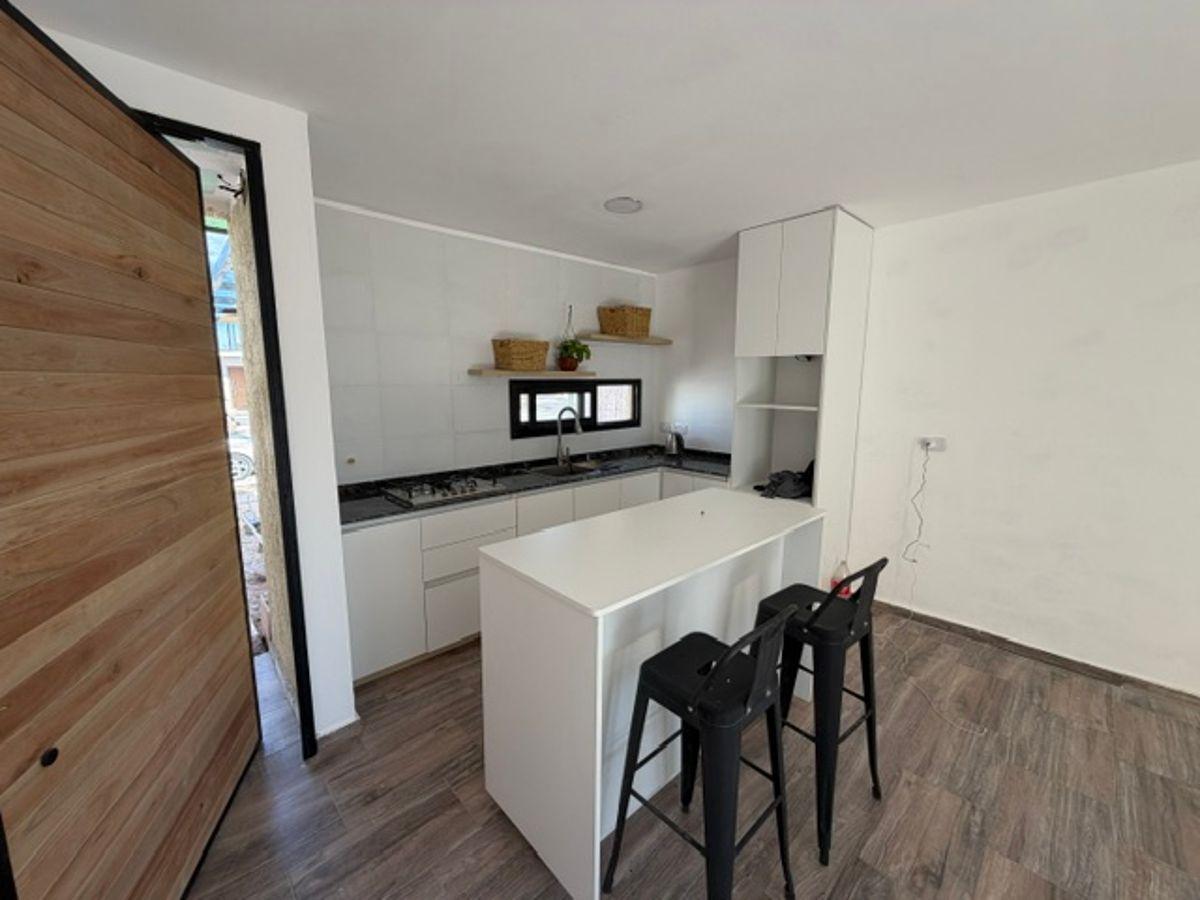Foto de Casa a Estrenar en Venta 3 Dormitorios con Piscina Una Planta La Yaya, imagen 1