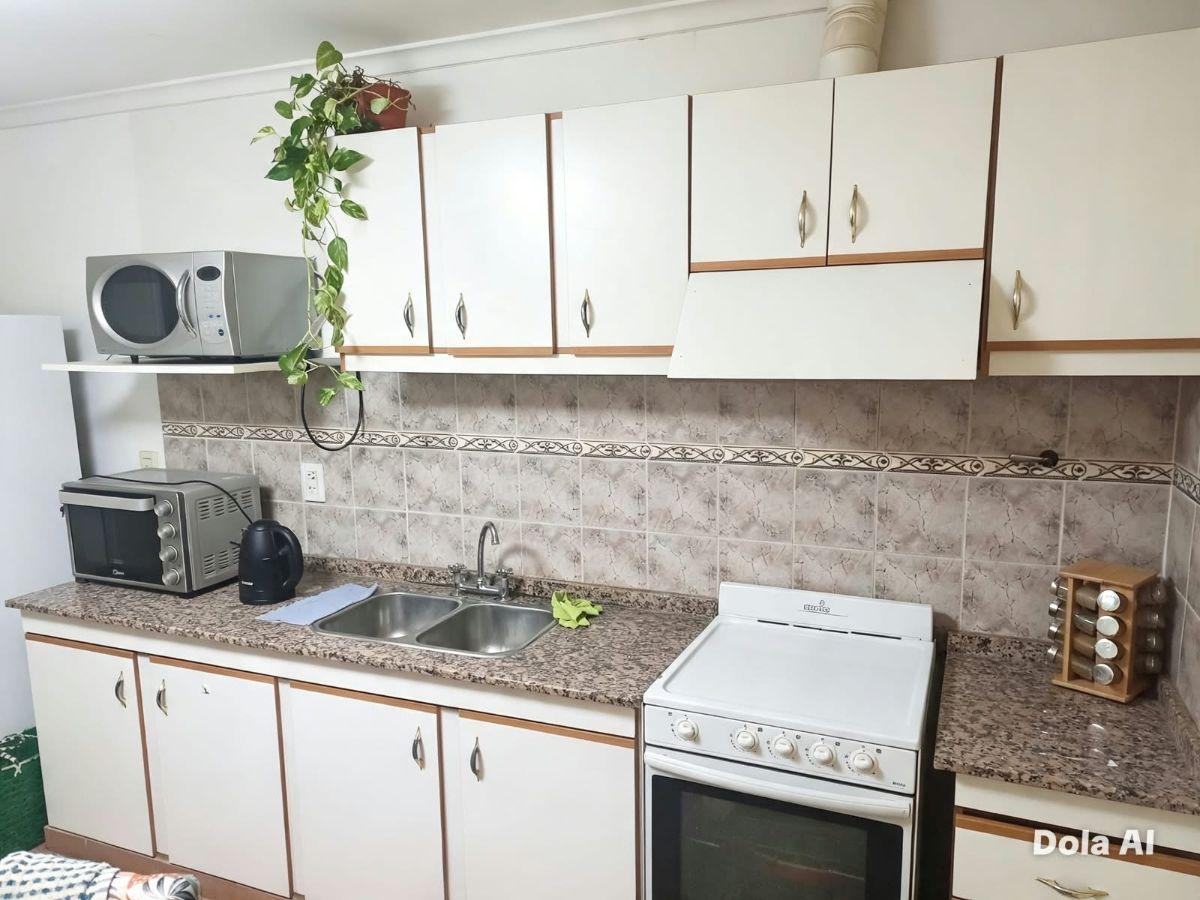 Foto de CASA EN ALQUILER DE 2 DORMITORIOS - BARRIO SEMIPRIVADO EN CARRODILLA, imagen 2