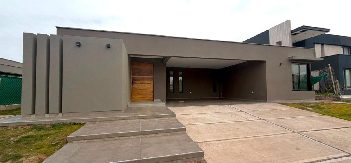 Foto de Casa a estrenar en venta en barrio Ciro de Vieytes, imagen 1