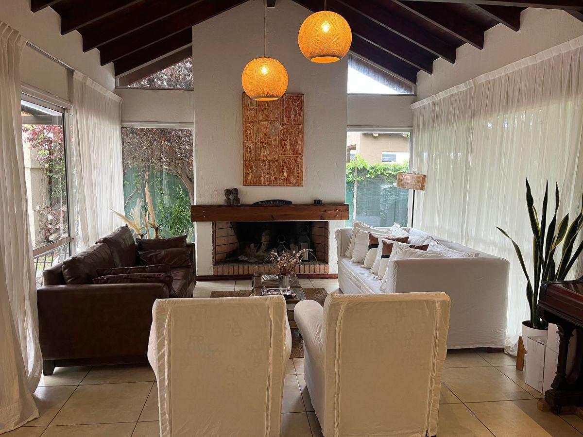 Foto de Casa en venta en barrio privado Ruca Olivia, Luján de Cuyo., imagen 4